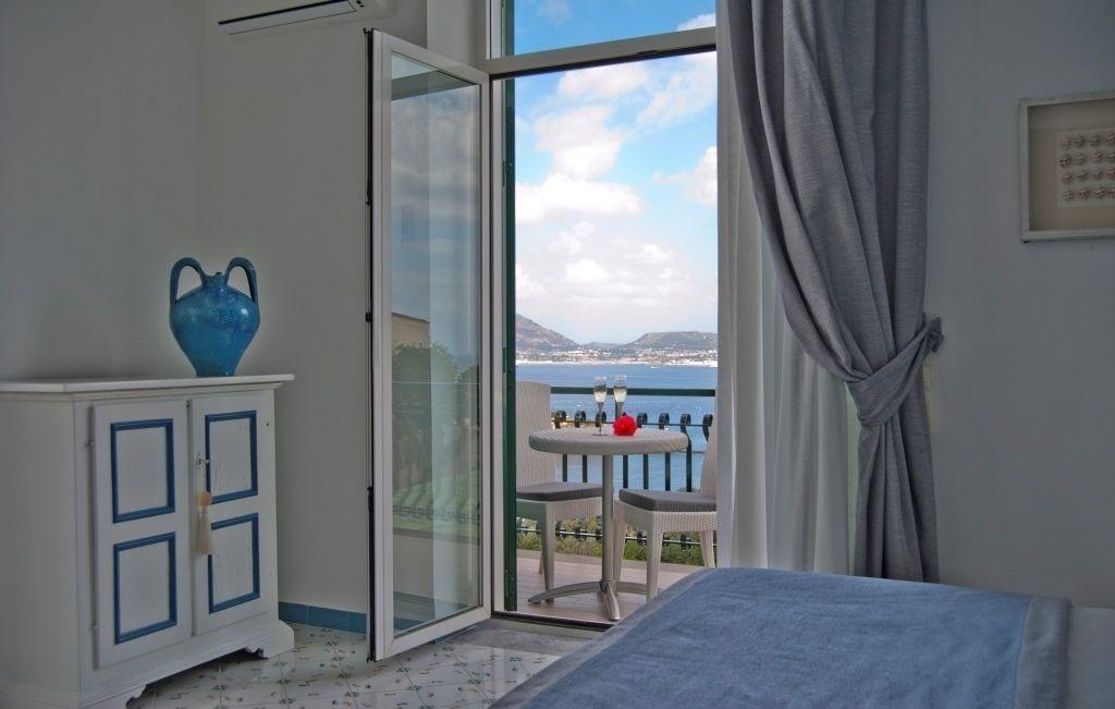 Hotel Cala Moresca Bacoli Esterno foto